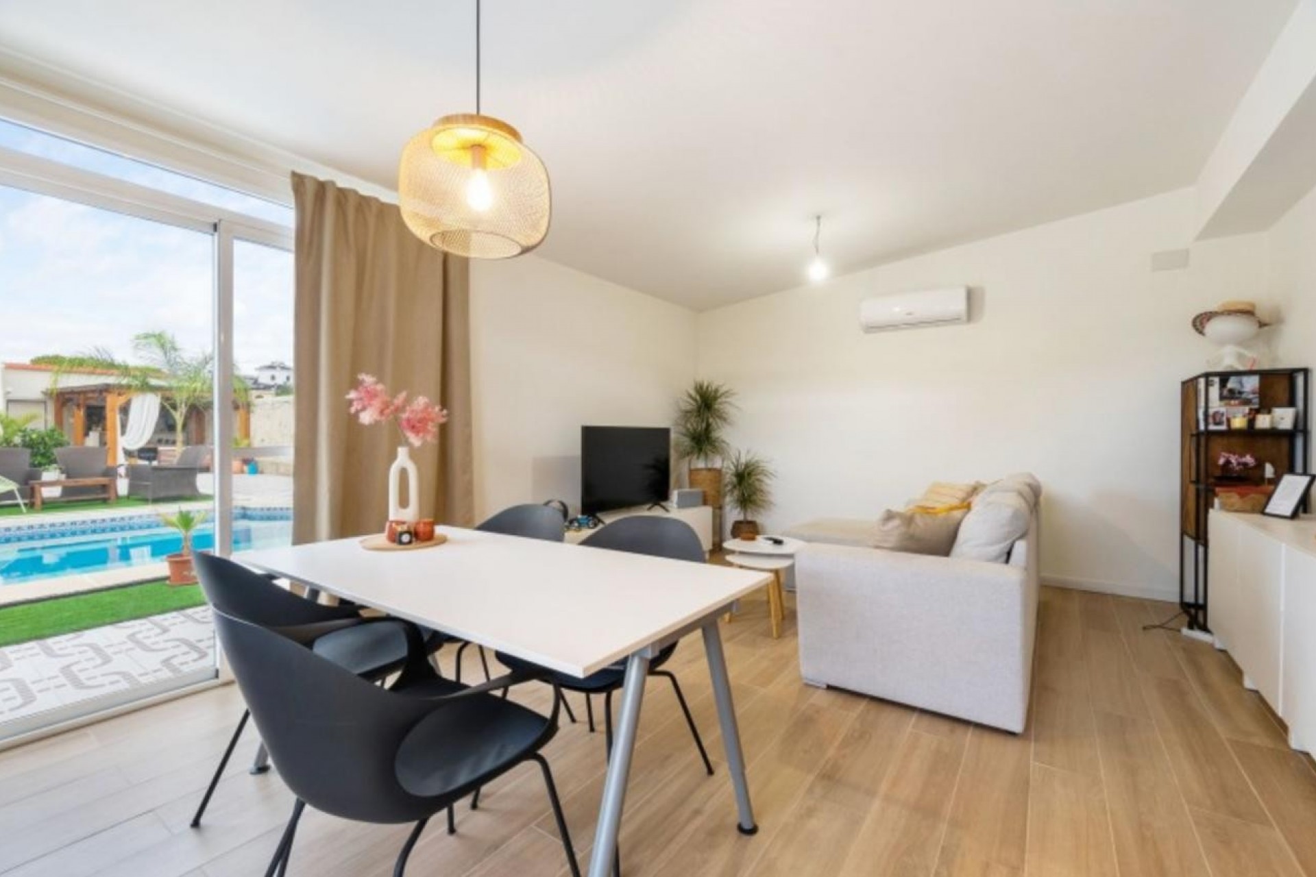 Ciudad Quesada, Alicante, 4 Bedrooms Bedrooms, ,3 BathroomsBathrooms,For Sale,6401Q