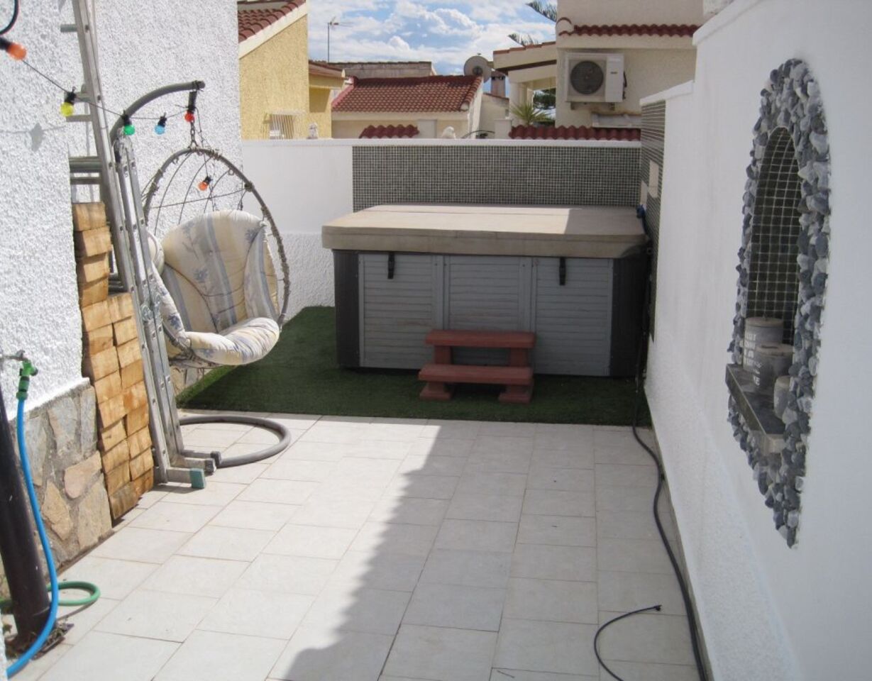 3 Bed, 1 Bath, HouseFor Sale, Quesada, Alicante 3 Bed, 1 Bath, HouseFor Sale, Quesada, Alicante