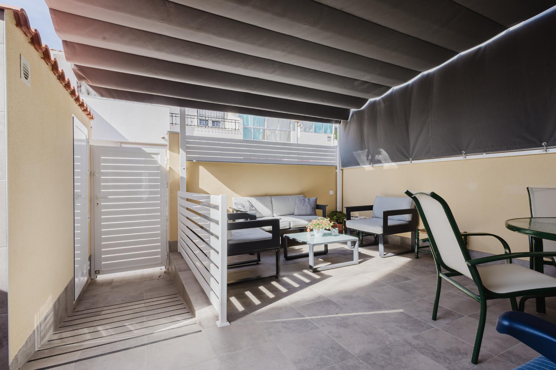 3 Bed, 1 Bath, HouseFor Sale, Torrevieja, Alicante