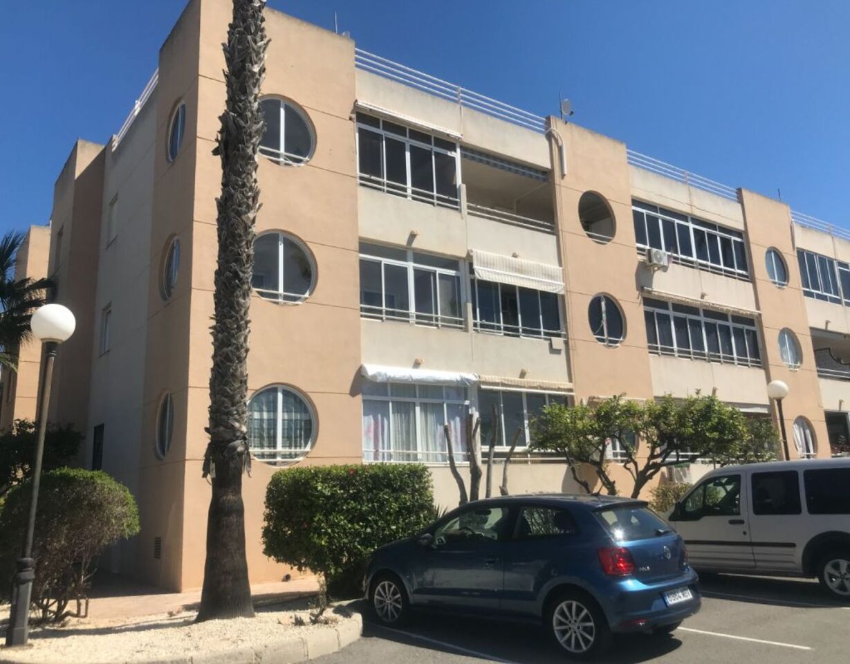 3 Bed, 1 Bath, ApartmentFor Sale, Torrevieja 3 Bed, 1 Bath, ApartmentFor Sale, Torrevieja