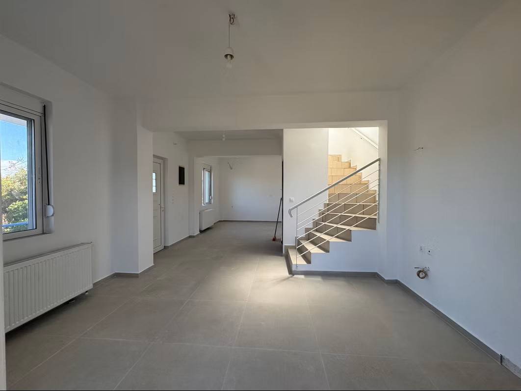 3 Bed, 2 Bath, HouseFor Sale, Chania, Crete