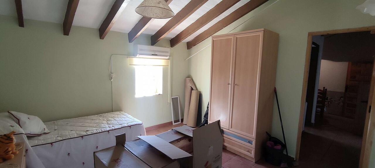 4 Bed, 2 Bath, HouseFor Sale, Raspay, Alicante 4 Bed, 2 Bath, HouseFor Sale, Raspay, Alicante