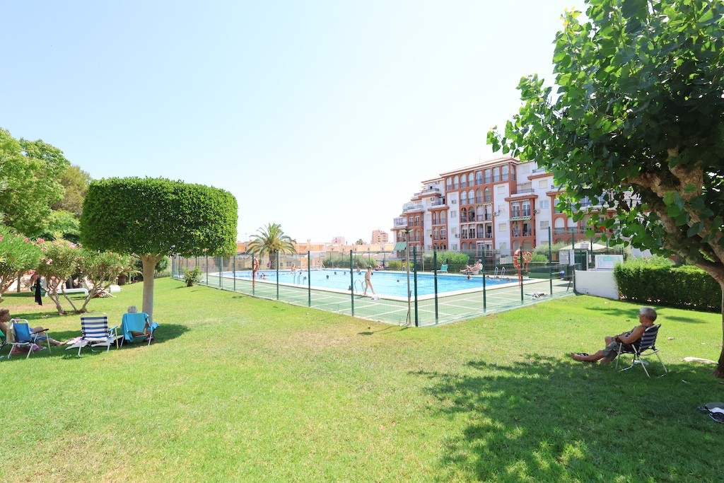 2 Bed, 1 Bath, ApartmentFor Sale, La Mata, Alicante