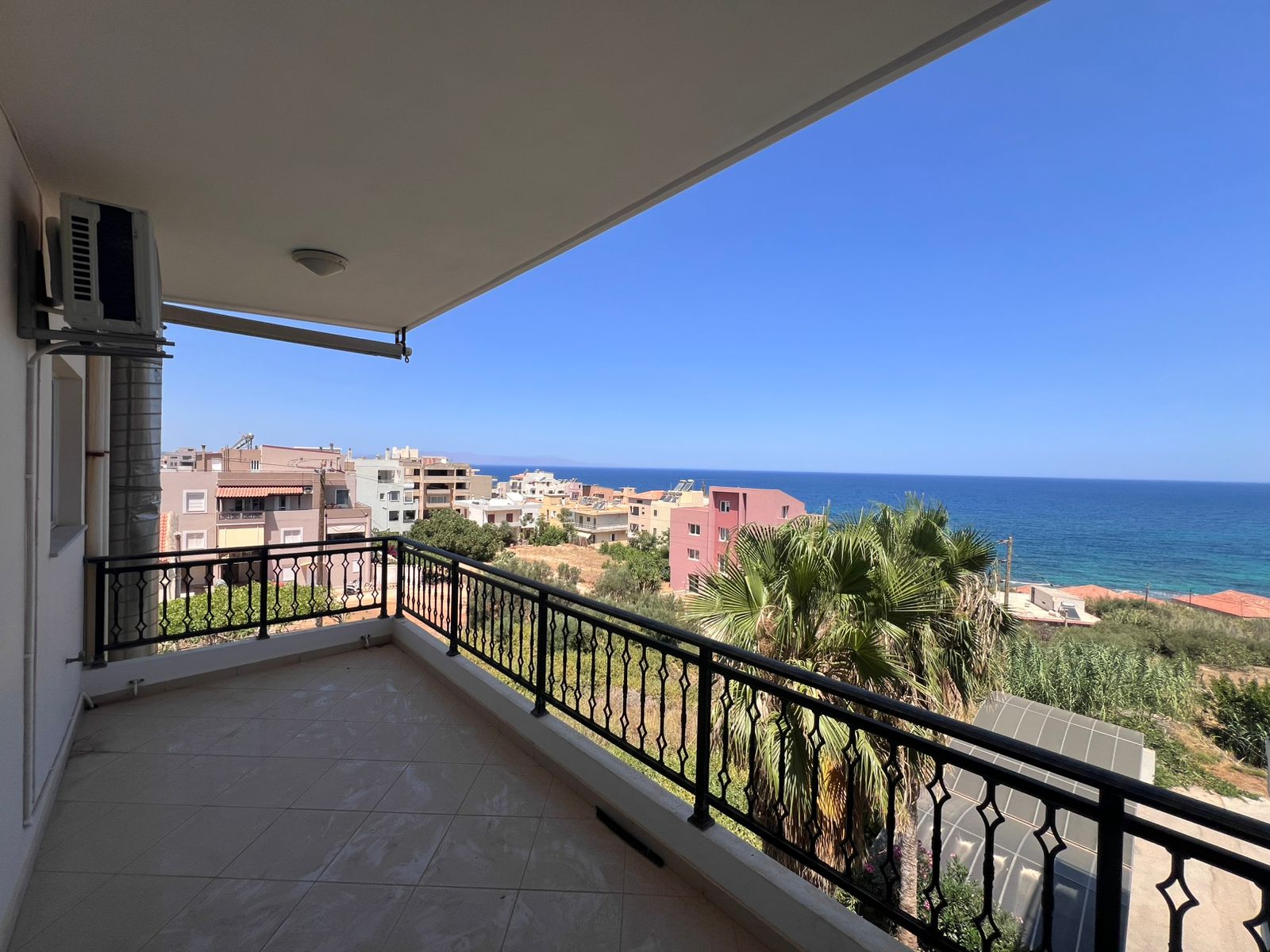 2 Bed, 1 Bath, ApartmentFor Sale, Chania, Crete, 73100