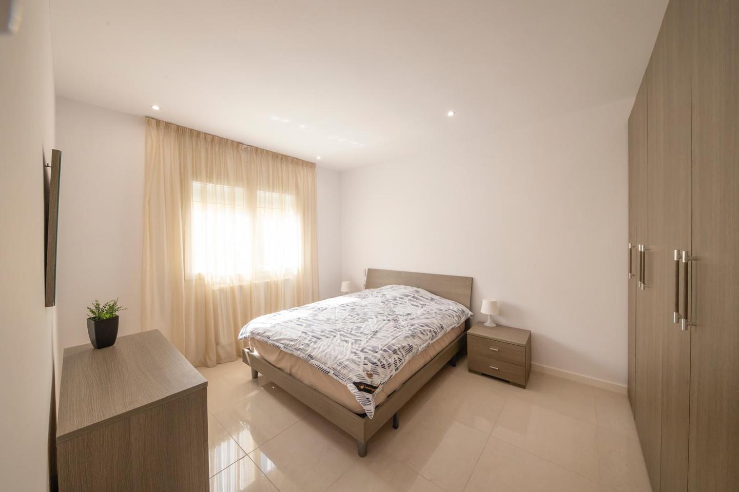 3 Bed, 3 Bath, HouseFor Sale, Roses, Girona, 17480 3 Bed, 3 Bath, HouseFor Sale, Roses, Girona, 17480