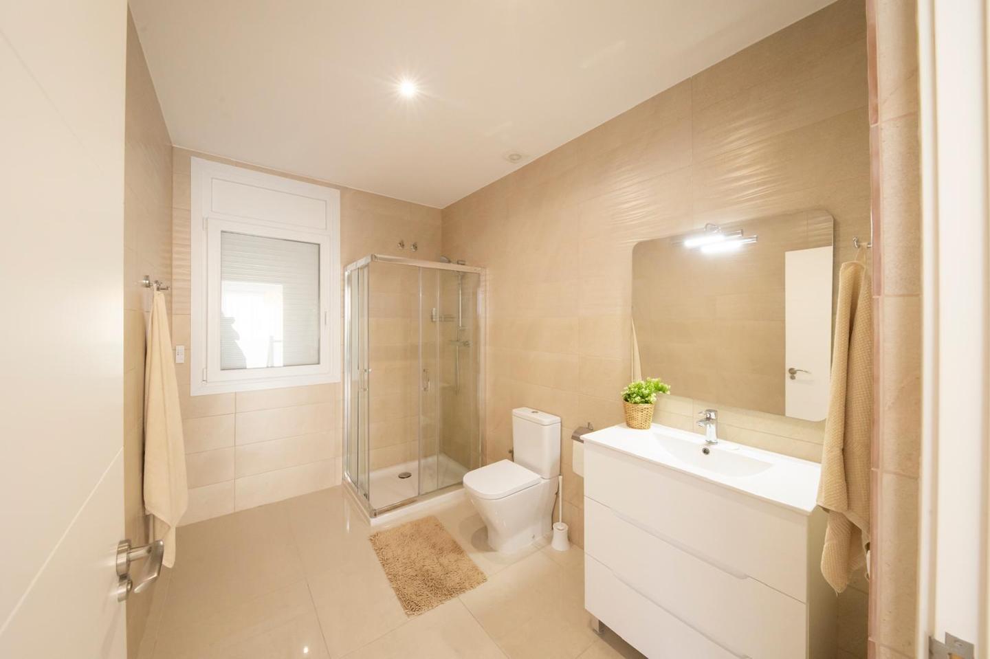 3 Bed, 3 Bath, HouseFor Sale, Roses, Girona, 17480 3 Bed, 3 Bath, HouseFor Sale, Roses, Girona, 17480