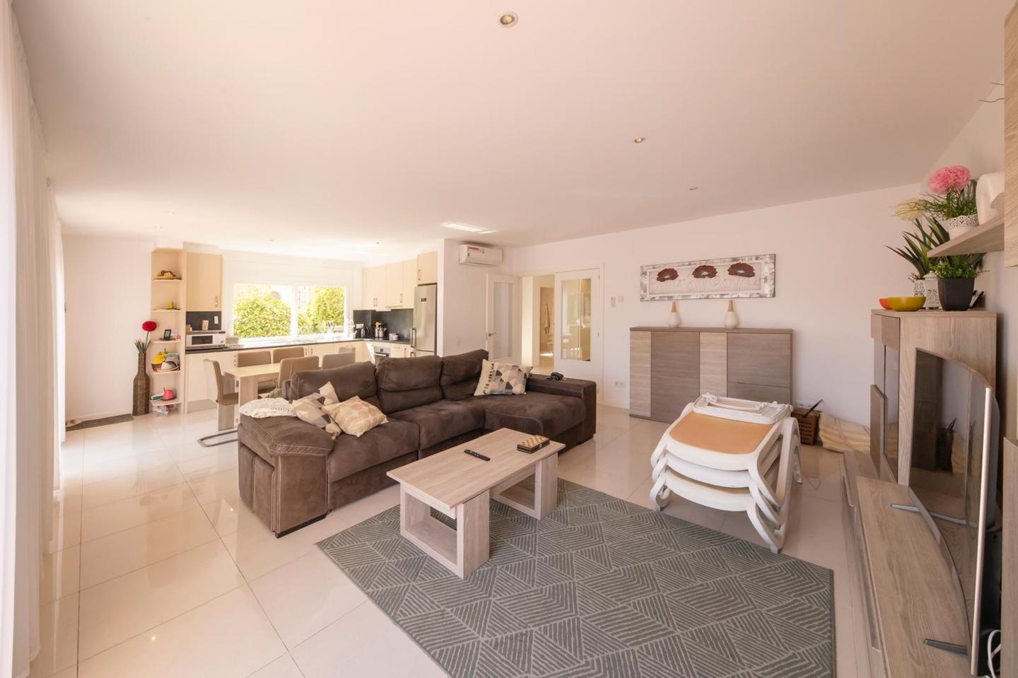 3 Bed, 3 Bath, HouseFor Sale, Roses, Girona, 17480 3 Bed, 3 Bath, HouseFor Sale, Roses, Girona, 17480