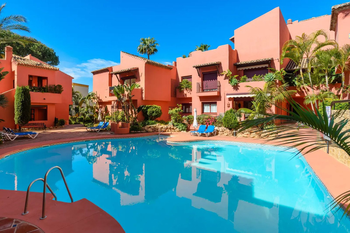 2 Bed, 2 Bath, ApartmentFor Sale, Elviria, Malaga