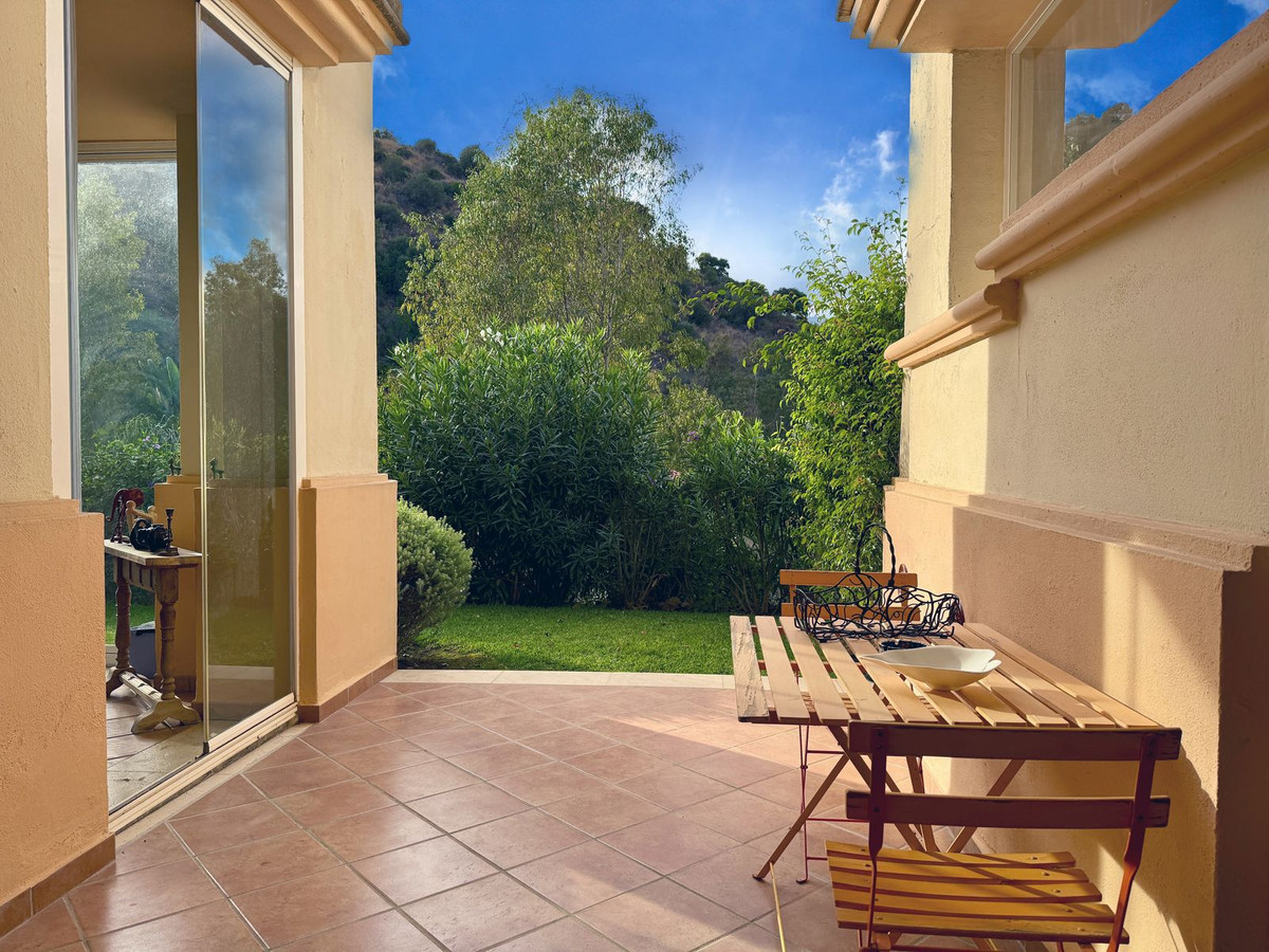 2 Bed, 2 Bath, ApartmentFor Sale, Río Real, Malaga