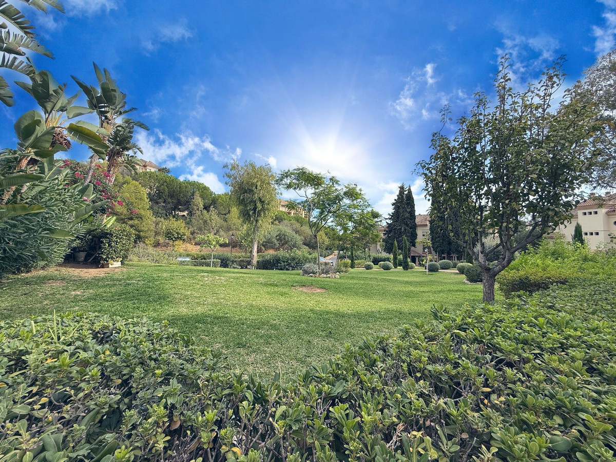 2 Bed, 2 Bath, ApartmentFor Sale, Río Real, Malaga