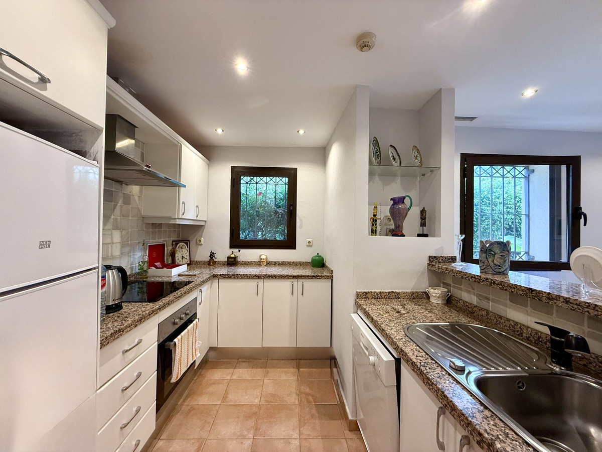 2 Bed, 2 Bath, ApartmentFor Sale, Río Real, Malaga