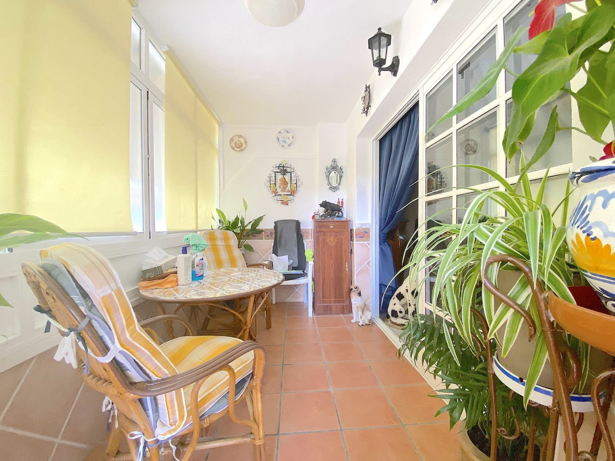 3 Bed, 2 Bath, ApartmentFor Sale, Fuengirola, Malaga