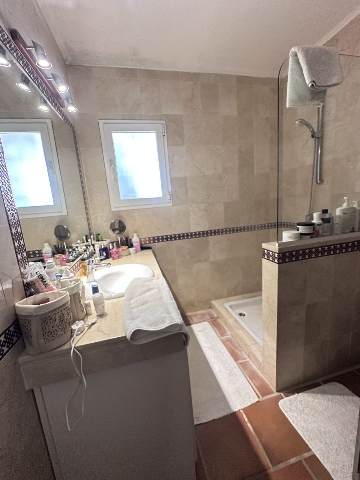 3 Bed, 2 Bath, HouseFor Sale, San Pedro de Alcantara, Malaga