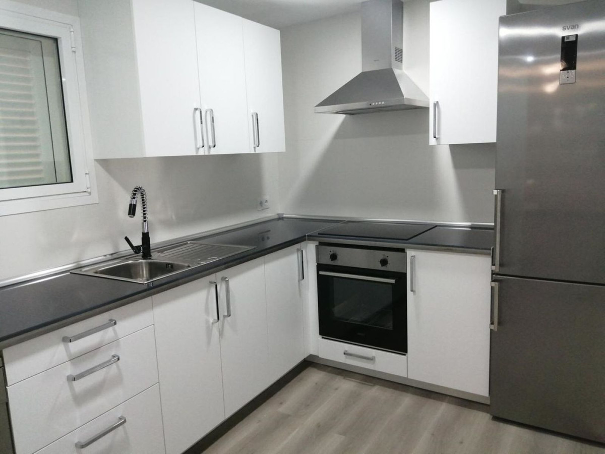 3 Bed, 2 Bath, ApartmentFor Sale, Palma de Mallorca, Islas Baleares
