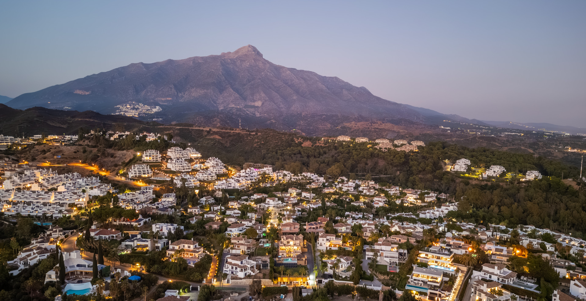 4 Bed, 4 Bath, HouseFor Sale, Marbella, Malaga