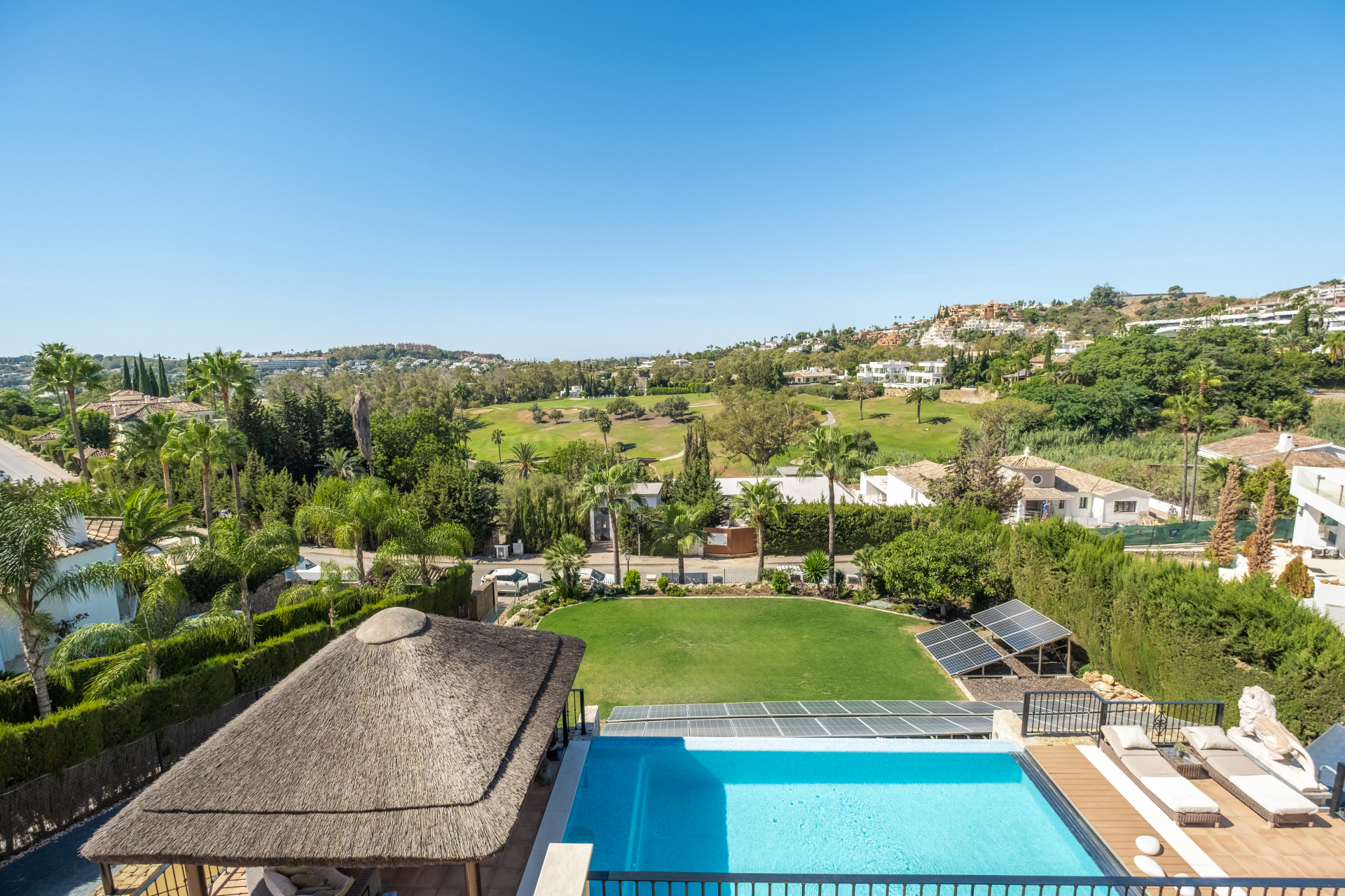 4 Bed, 4 Bath, HouseFor Sale, Marbella, Malaga