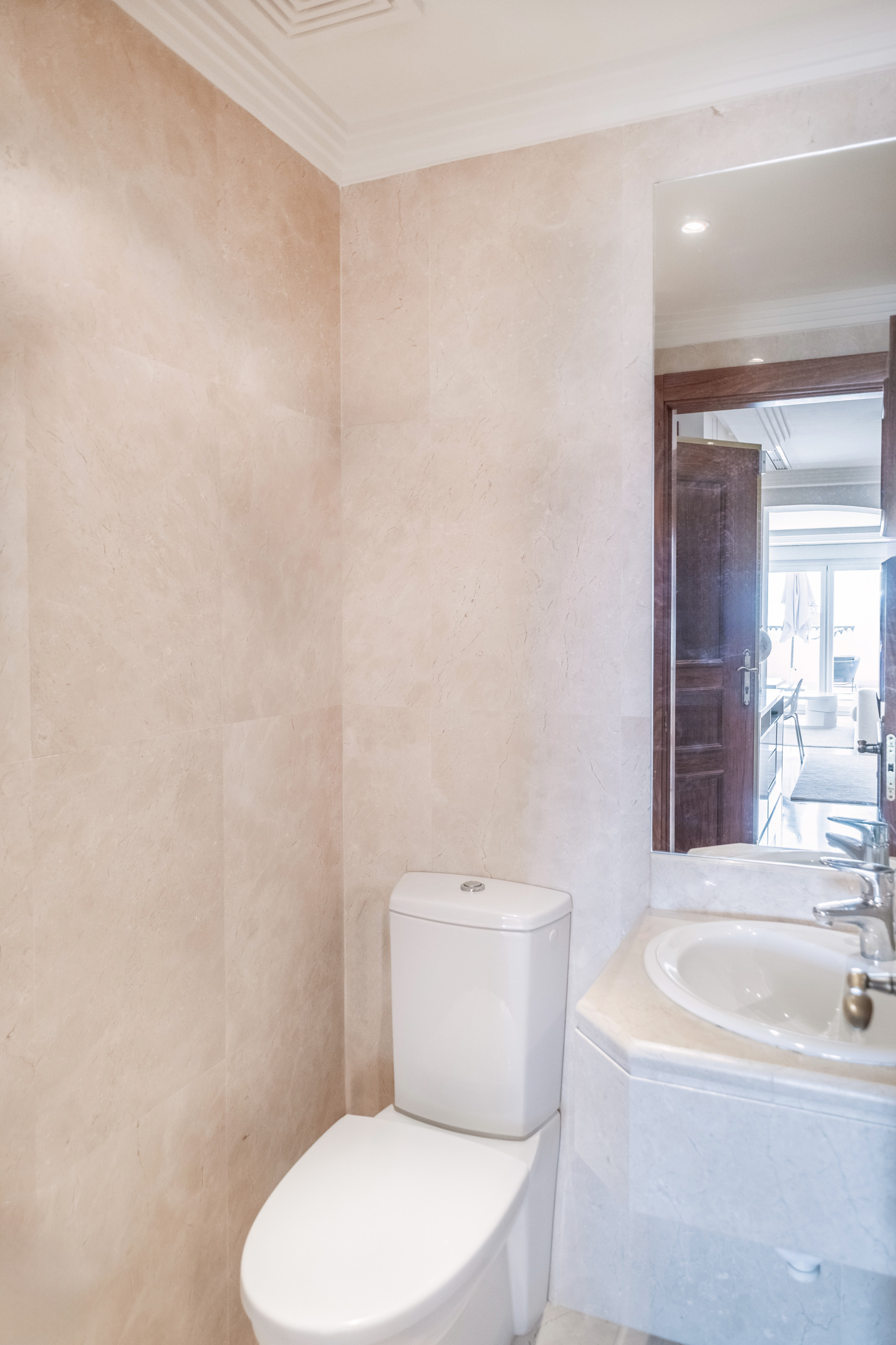 2 Bed, 2 Bath, ApartmentFor Sale, Marbella, Malaga