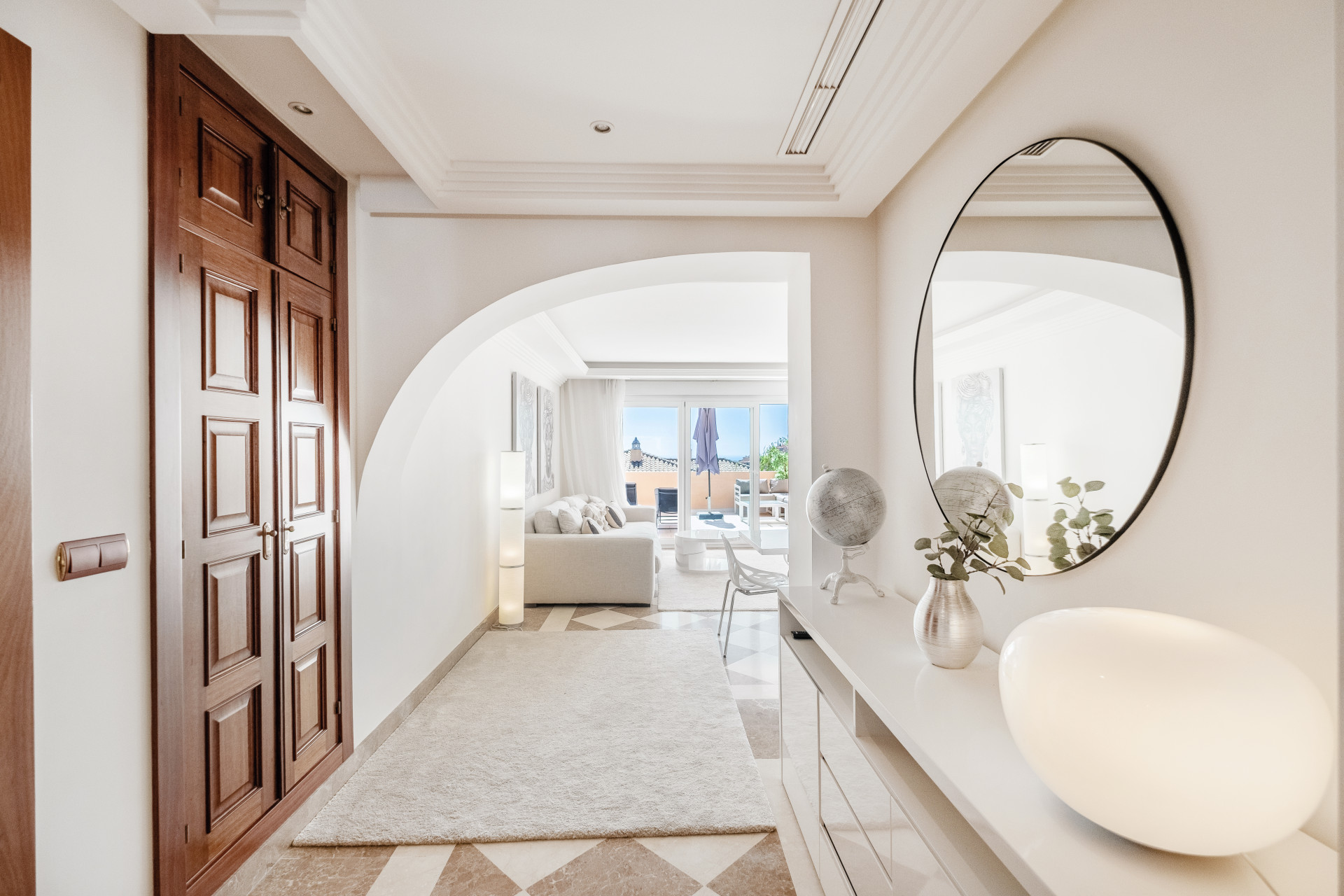 2 Bed, 2 Bath, ApartmentFor Sale, Marbella, Malaga