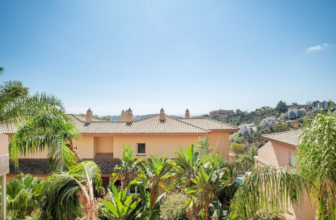 2 Bed, 2 Bath, ApartmentFor Sale, Marbella, Malaga