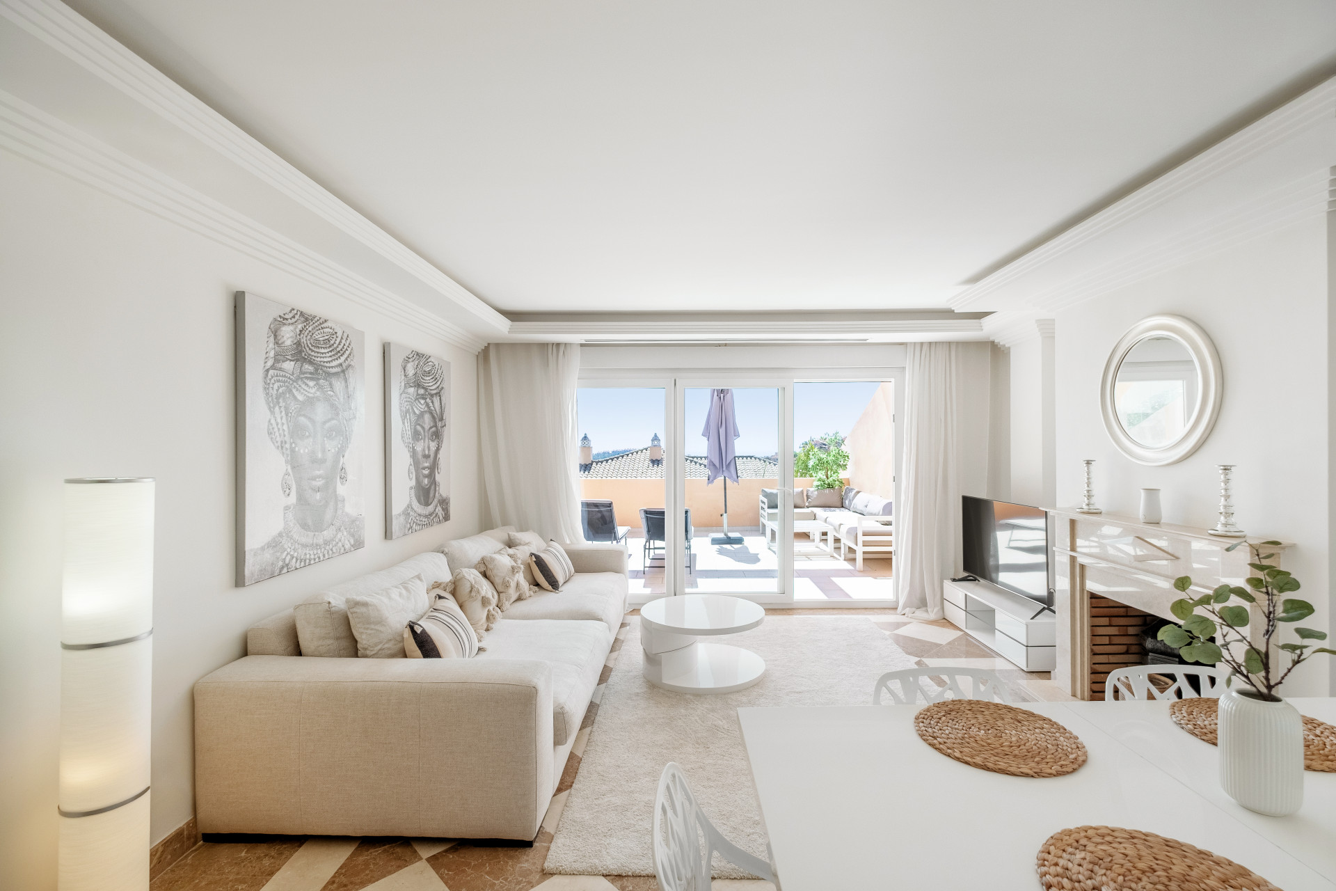 2 Bed, 2 Bath, ApartmentFor Sale, Marbella, Malaga