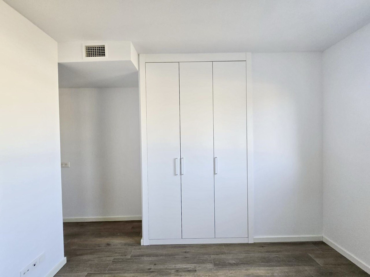 3 Bed, 2 Bath, ApartmentFor Sale, Marbella, Malaga