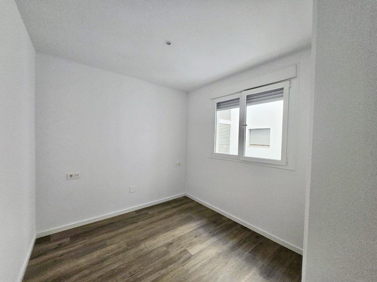 3 Bed, 2 Bath, ApartmentFor Sale, Marbella, Malaga