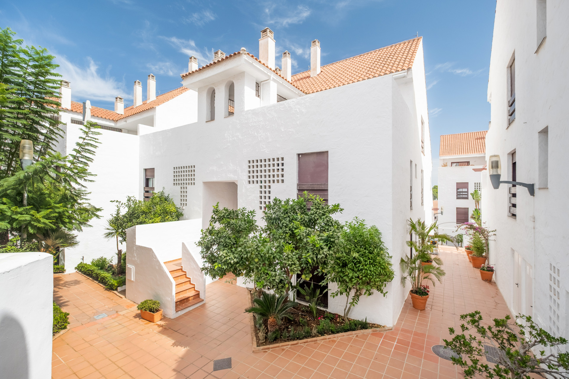 3 Bed, 2 Bath, ApartmentFor Sale, Marbella, Malaga 3 Bed, 2 Bath, ApartmentFor Sale, Marbella, Malaga
