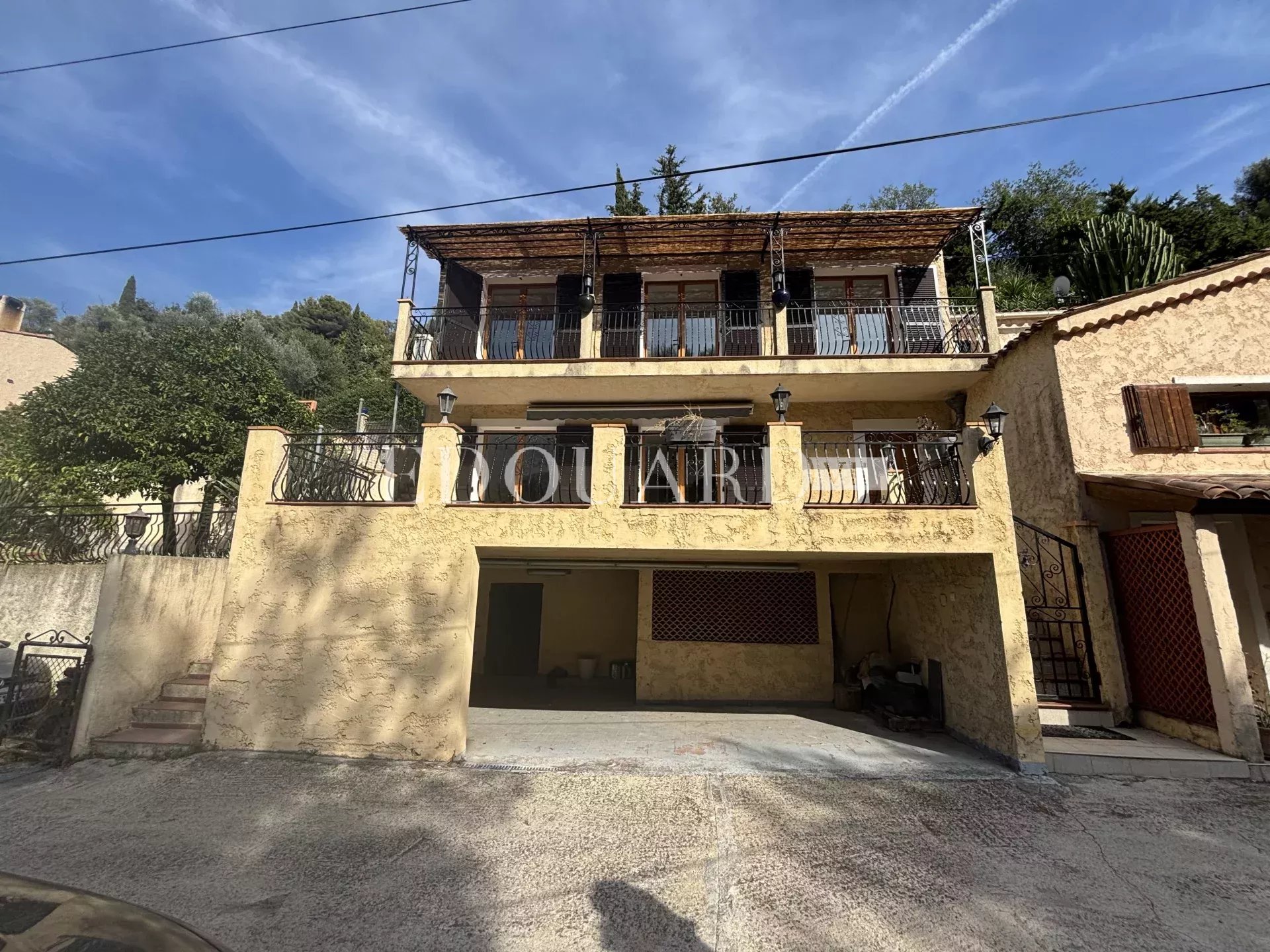 4 Bed, 3 Bath, HouseFor Sale, Menton, Alpes-Maritimes