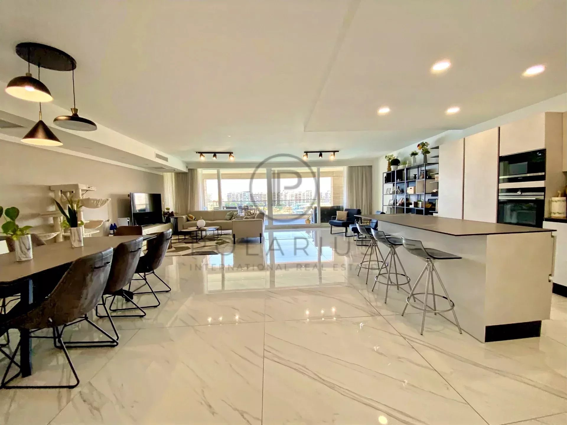 4 Bed, 5 Bath, ApartmentFor Sale, St. Julian's, Central