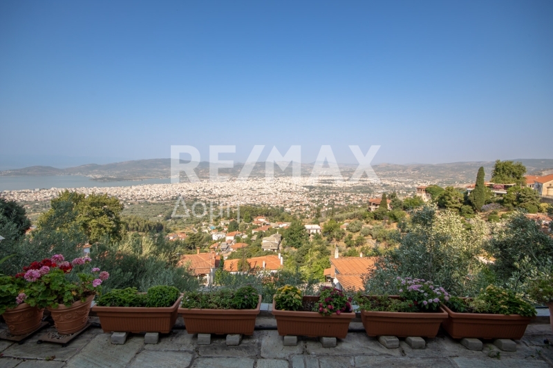 4 Bed, 4 Bath, ApartmentFor Sale, Ano Volos, Iolkos, Magnesia