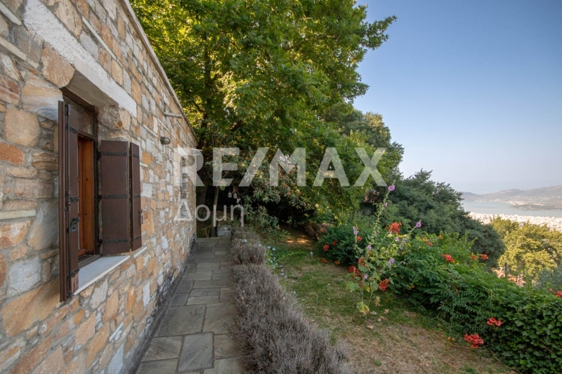 4 Bed, 4 Bath, ApartmentFor Sale, Ano Volos, Iolkos, Magnesia