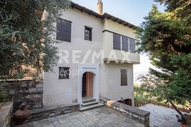 4 Bed, 4 Bath, ApartmentFor Sale, Ano Volos, Iolkos, Magnesia