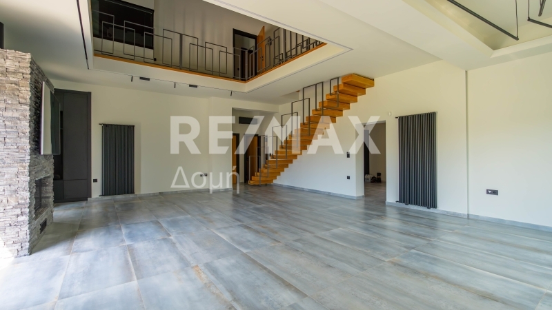 4 Bed, 1 Bath, ApartmentFor Sale, Center, Agria, Magnesia 4 Bed, 1 Bath, ApartmentFor Sale, Center, Agria, Magnesia
