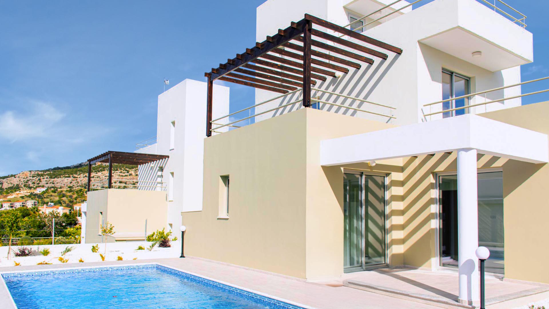 HouseFor Sale, Peyia