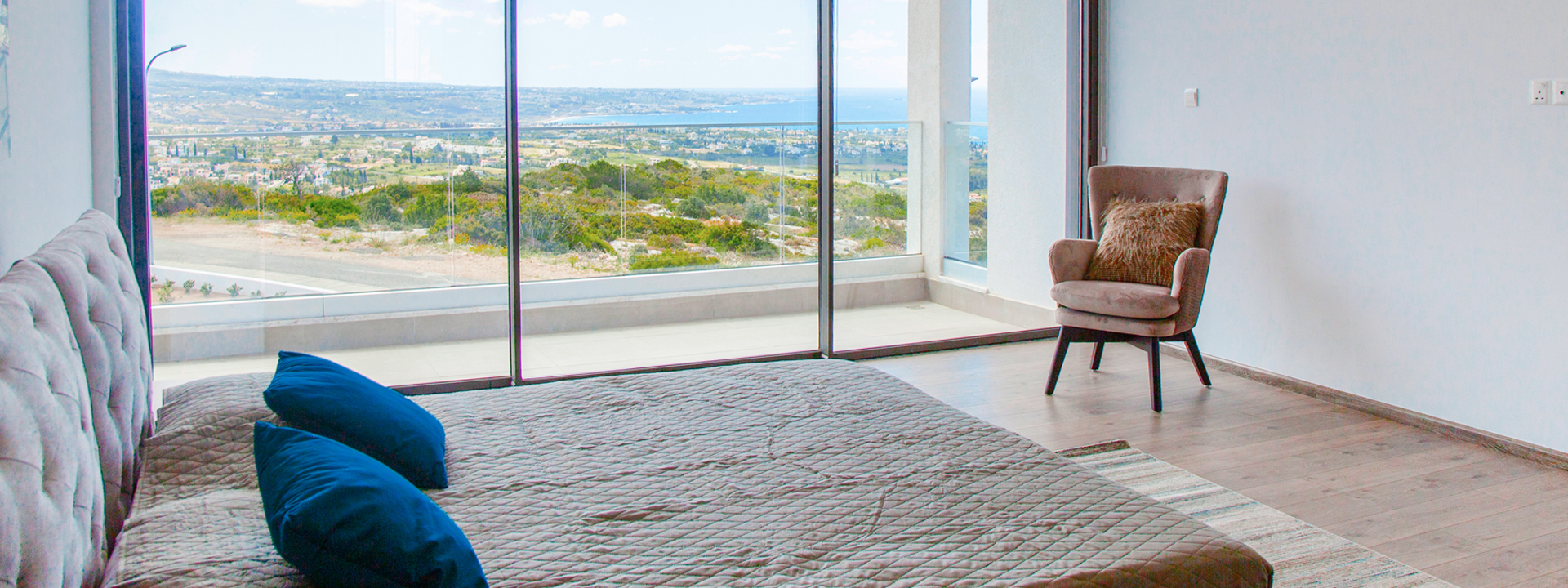 HouseFor Sale, Peyia