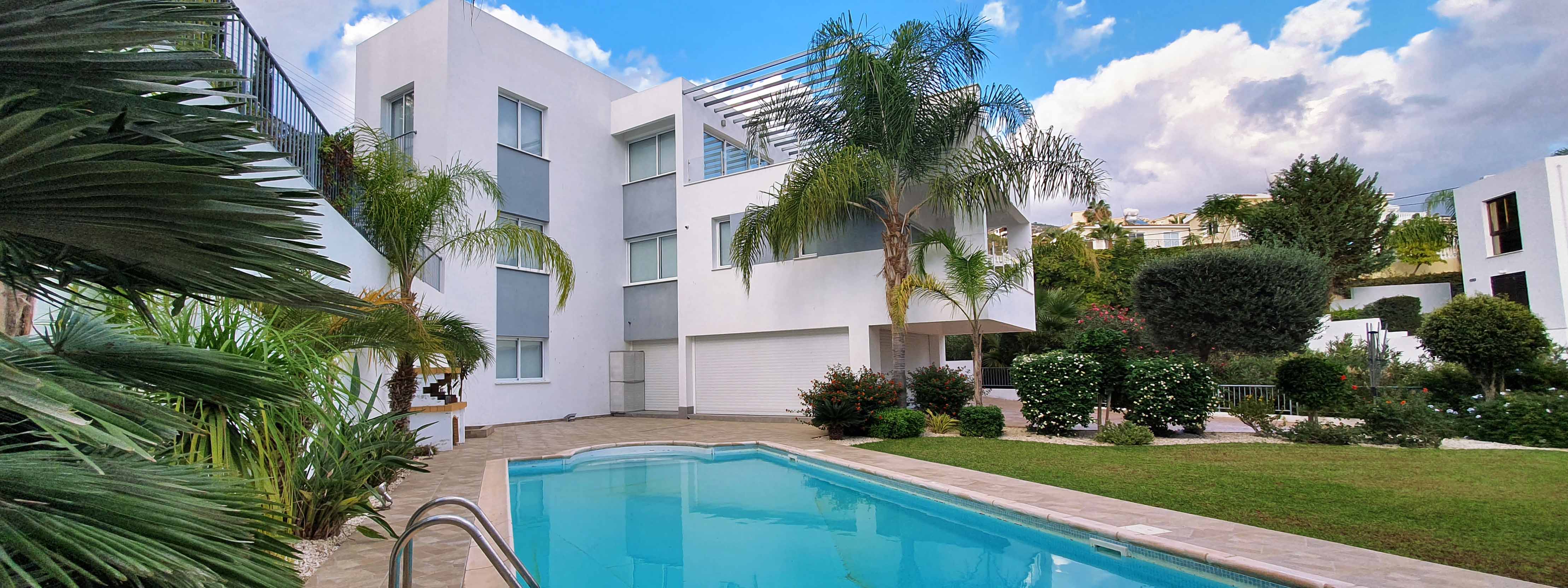 HouseFor Sale, Peyia
