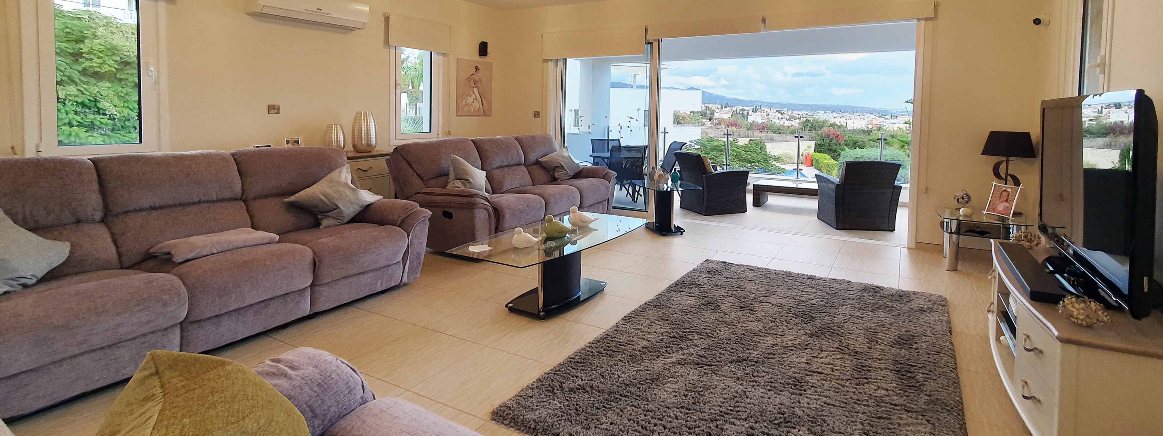 HouseFor Sale, Peyia