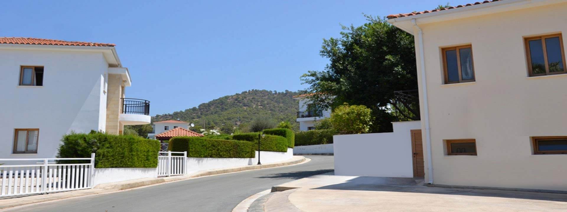 HouseFor Sale, Polis HouseFor Sale, Polis
