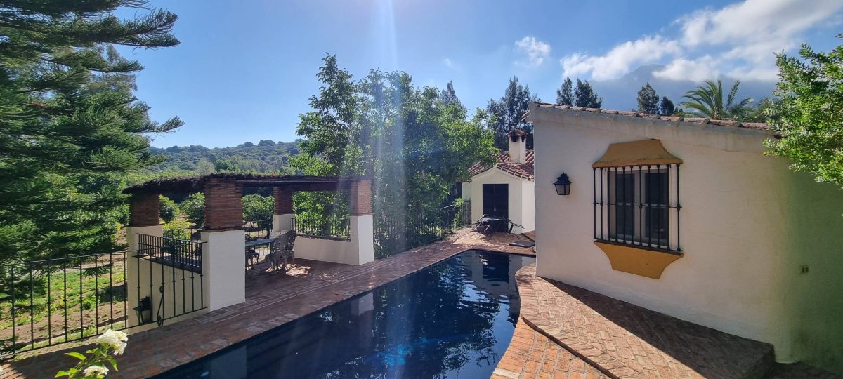 Commercial Property, For Sale