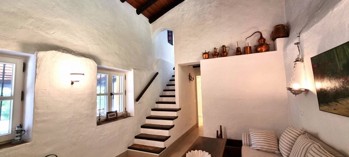 Commercial Property, For Sale