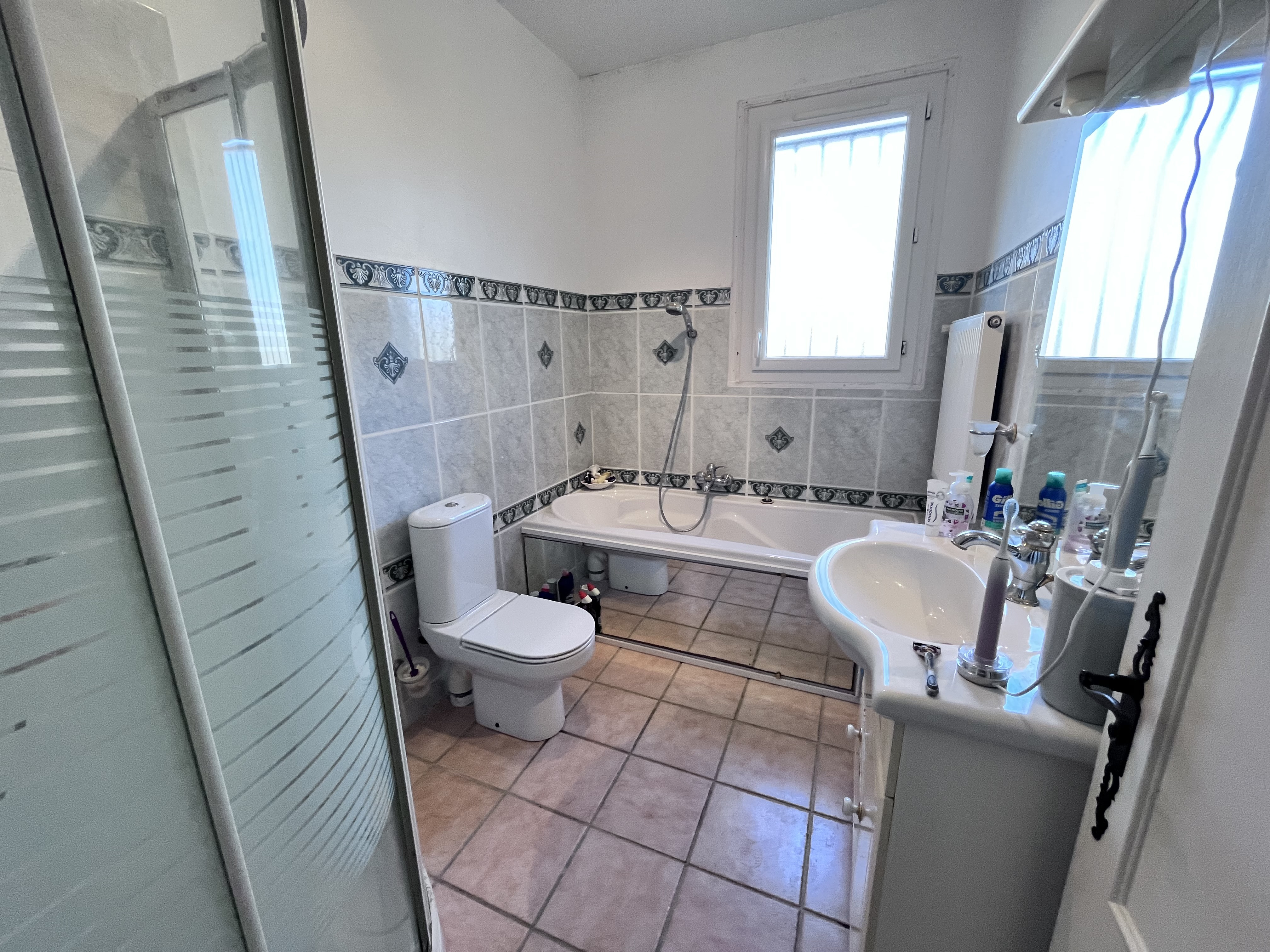 6 Bed, 2 Bath, HouseFor Sale, Eymet, Dordogne, Aquitaine, 24500