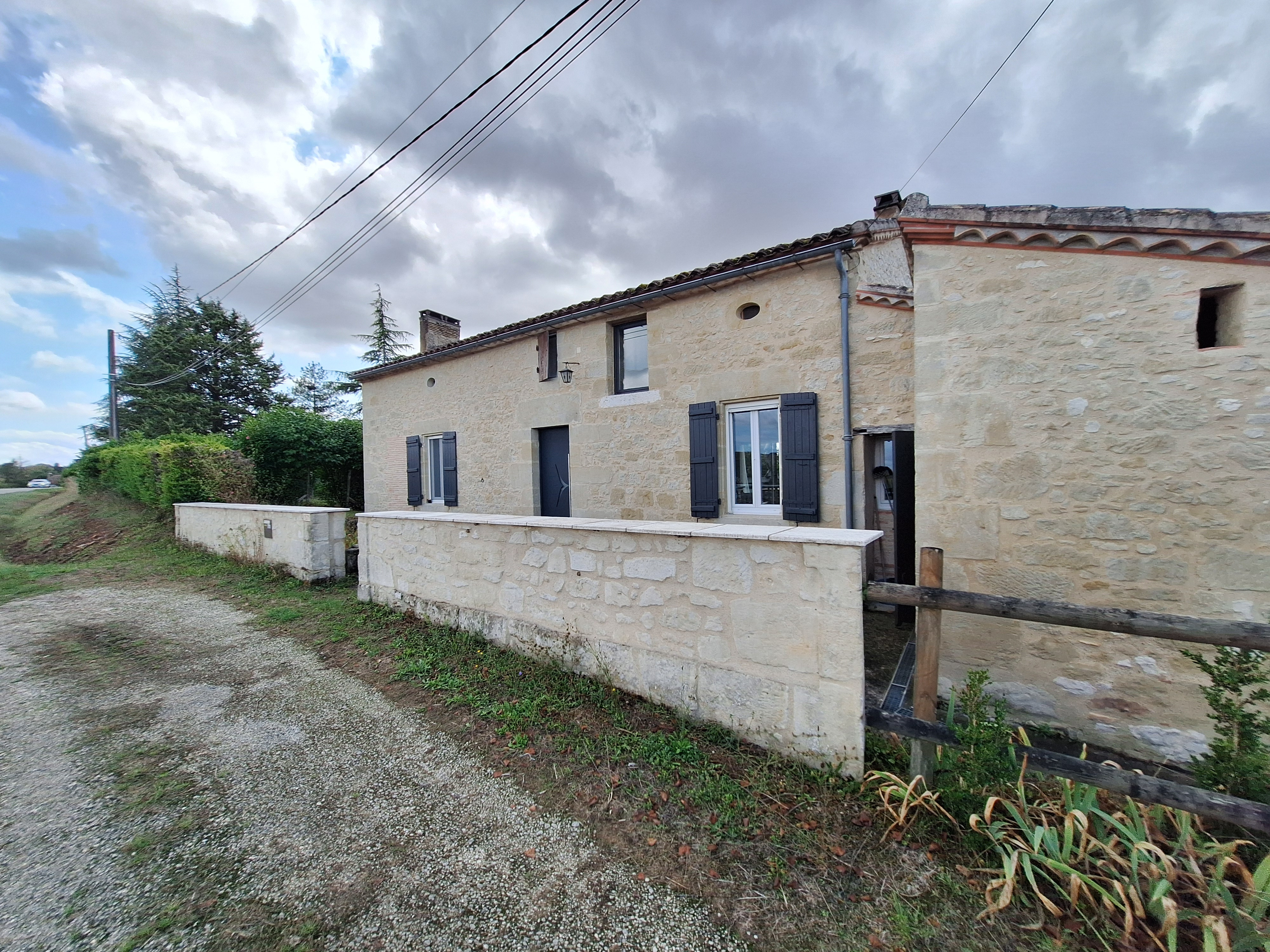 2 Bed, 1 Bath, HouseFor Sale, Lougratte, Lot-et-Garonne, Aquitaine, 47290