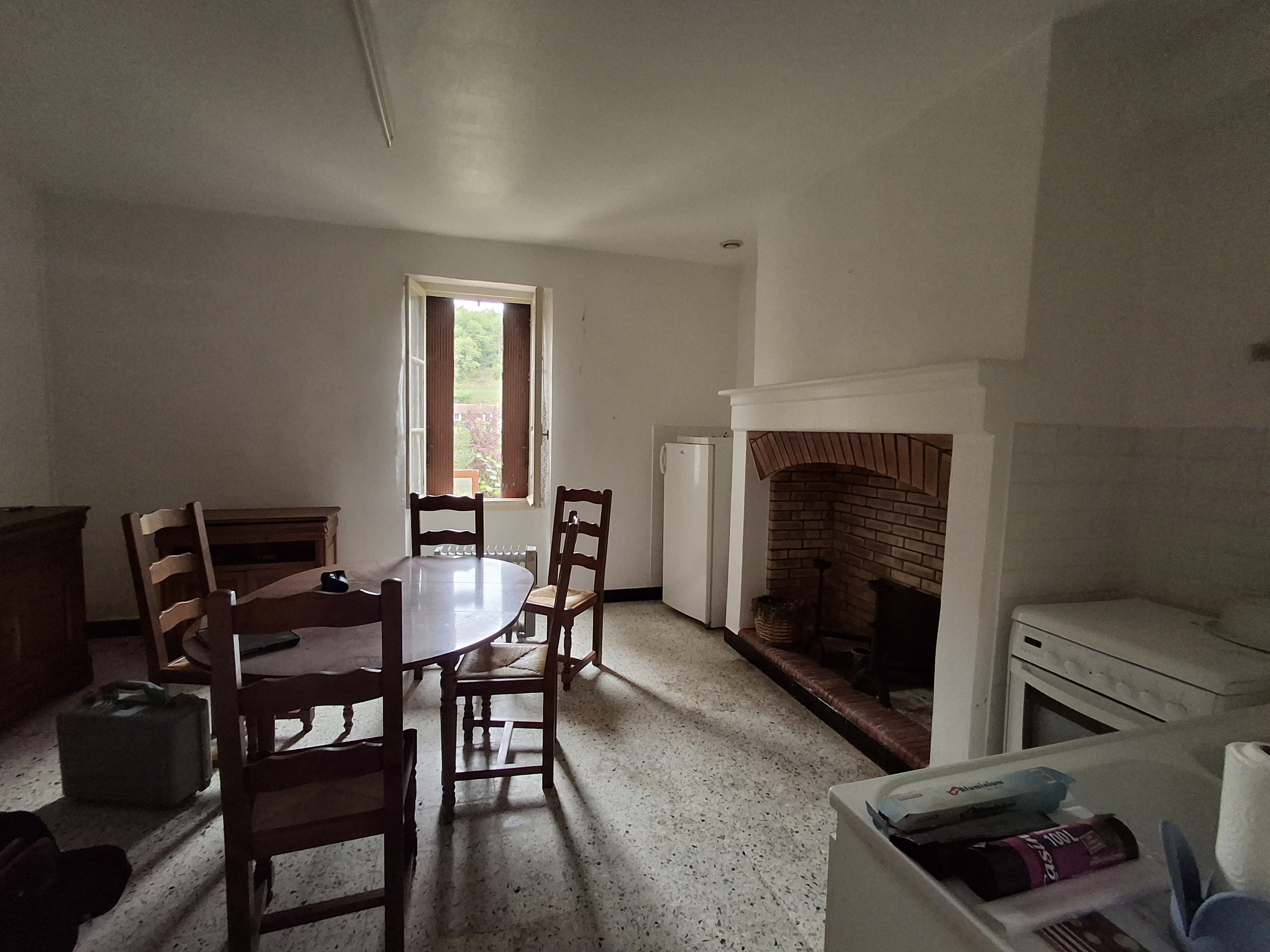 1 Bed, 1 Bath, HouseFor Sale, Lalinde, Dordogne, Aquitaine, 24150
