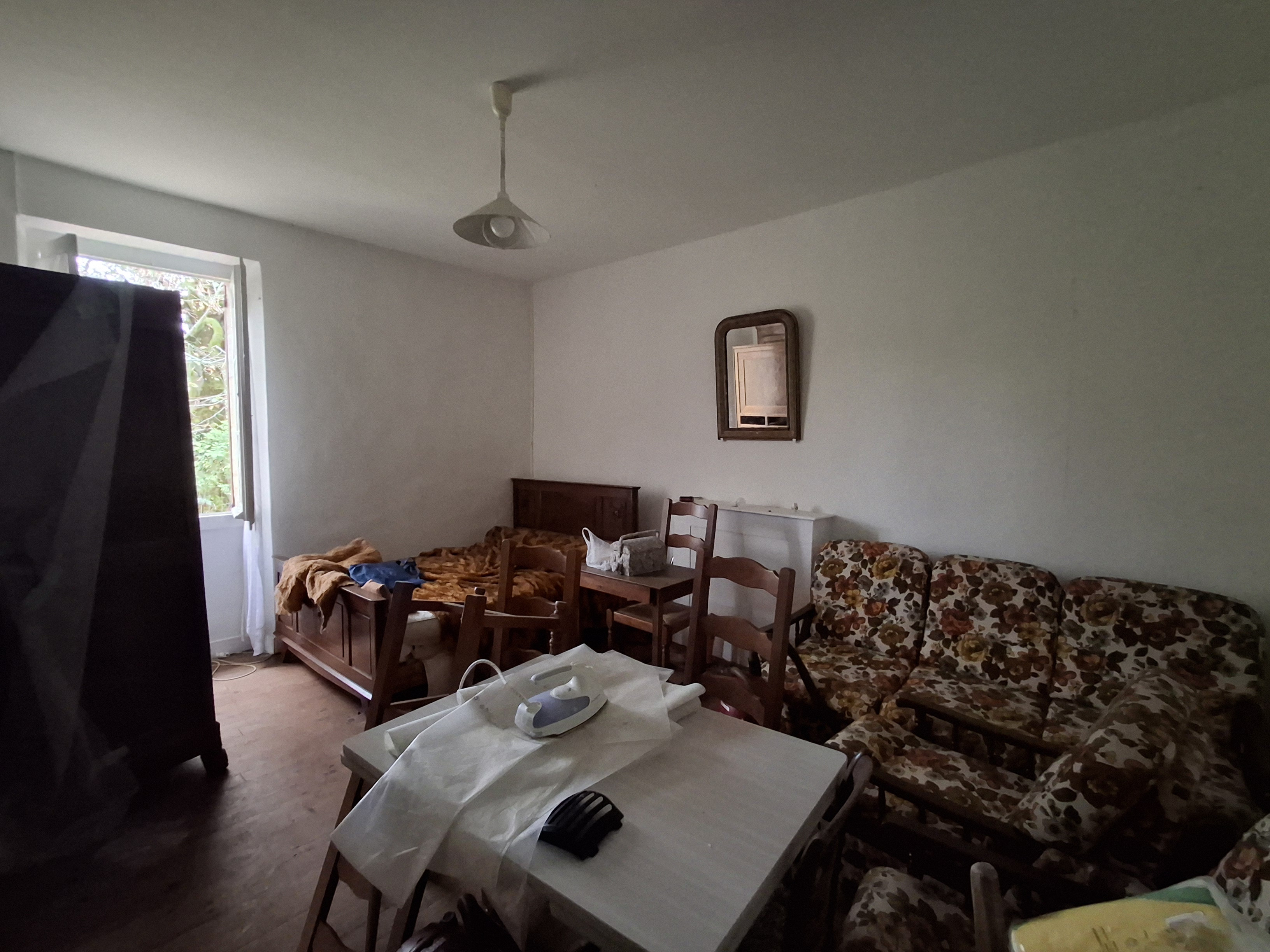 1 Bed, 1 Bath, HouseFor Sale, Lalinde, Dordogne, Aquitaine, 24150