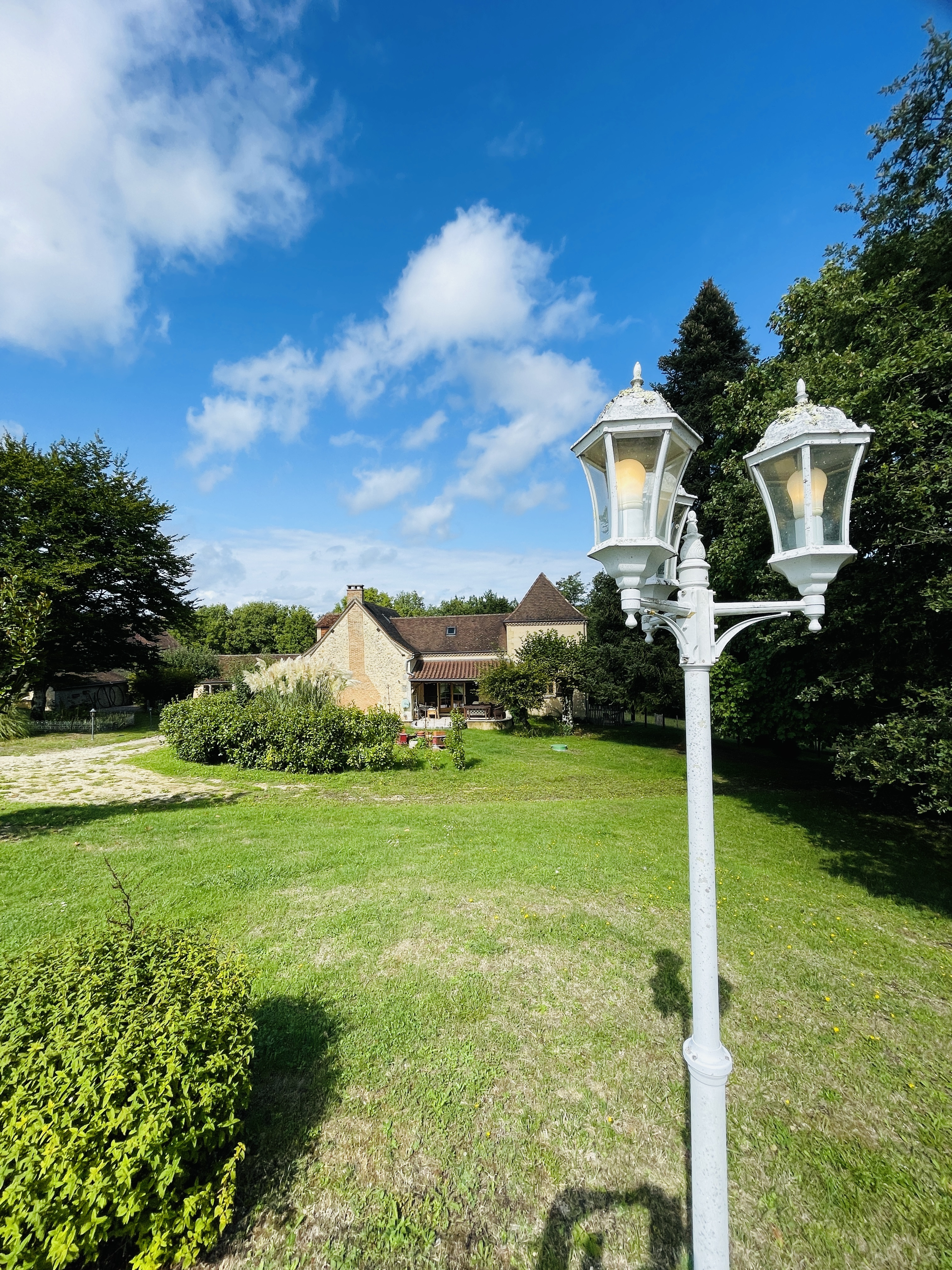 9 Bed, 2 Bath, HouseFor Sale, Rouffignac st cernin de r, Dordogne, Aquitaine, 24580