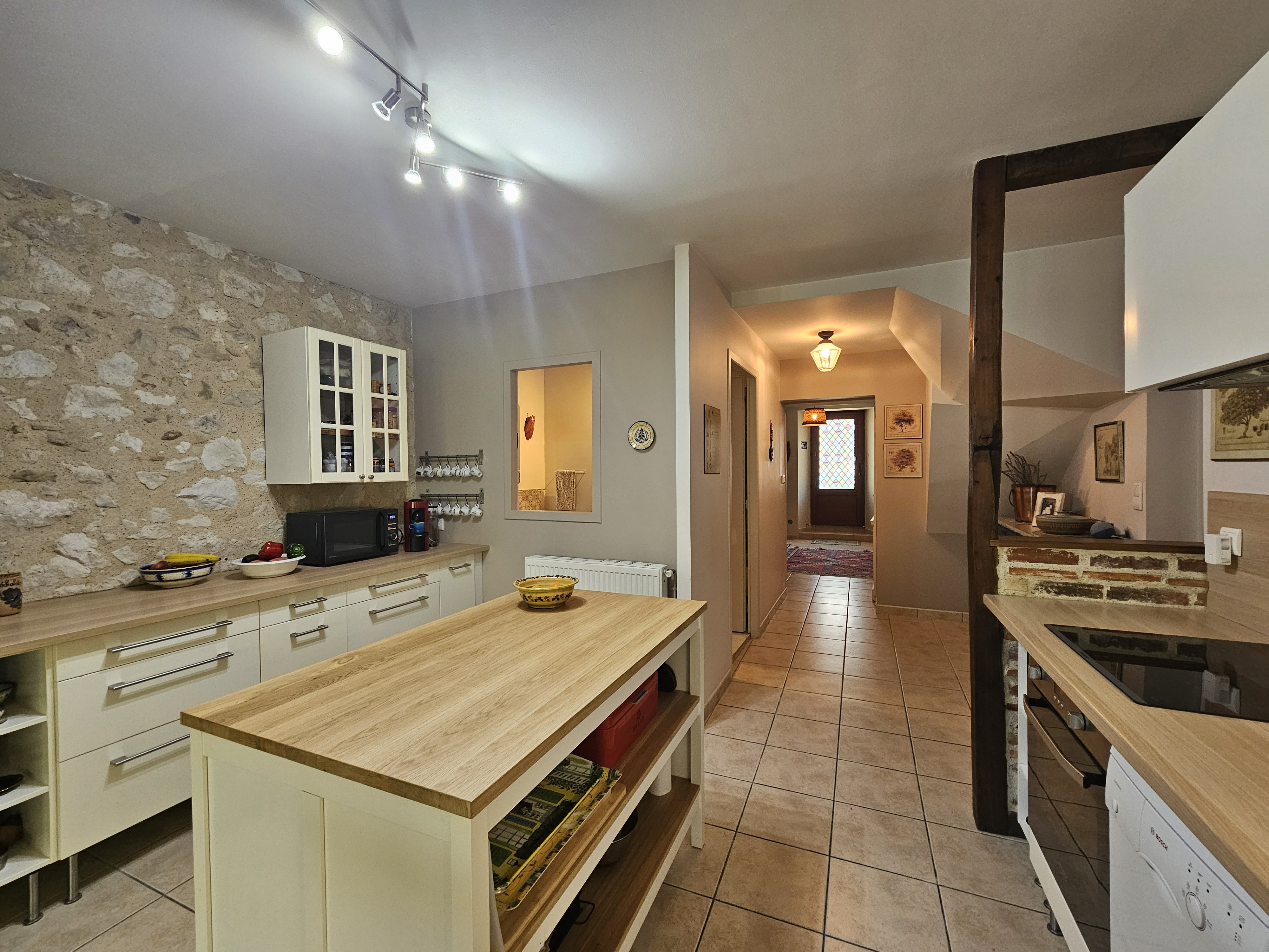 4 Bed, HouseFor Sale, Lauzun, Lot-et-Garonne, Aquitaine, 47410