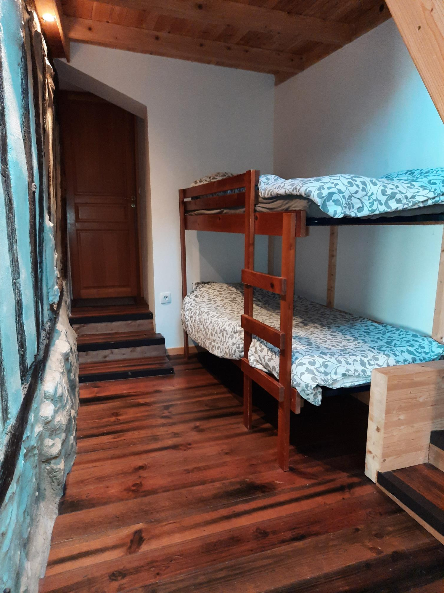 4 Bed, 2 Bath, HouseFor Sale, Saint-colomb-de-lauzun, Lot-et-Garonne, Aquitaine, 47410