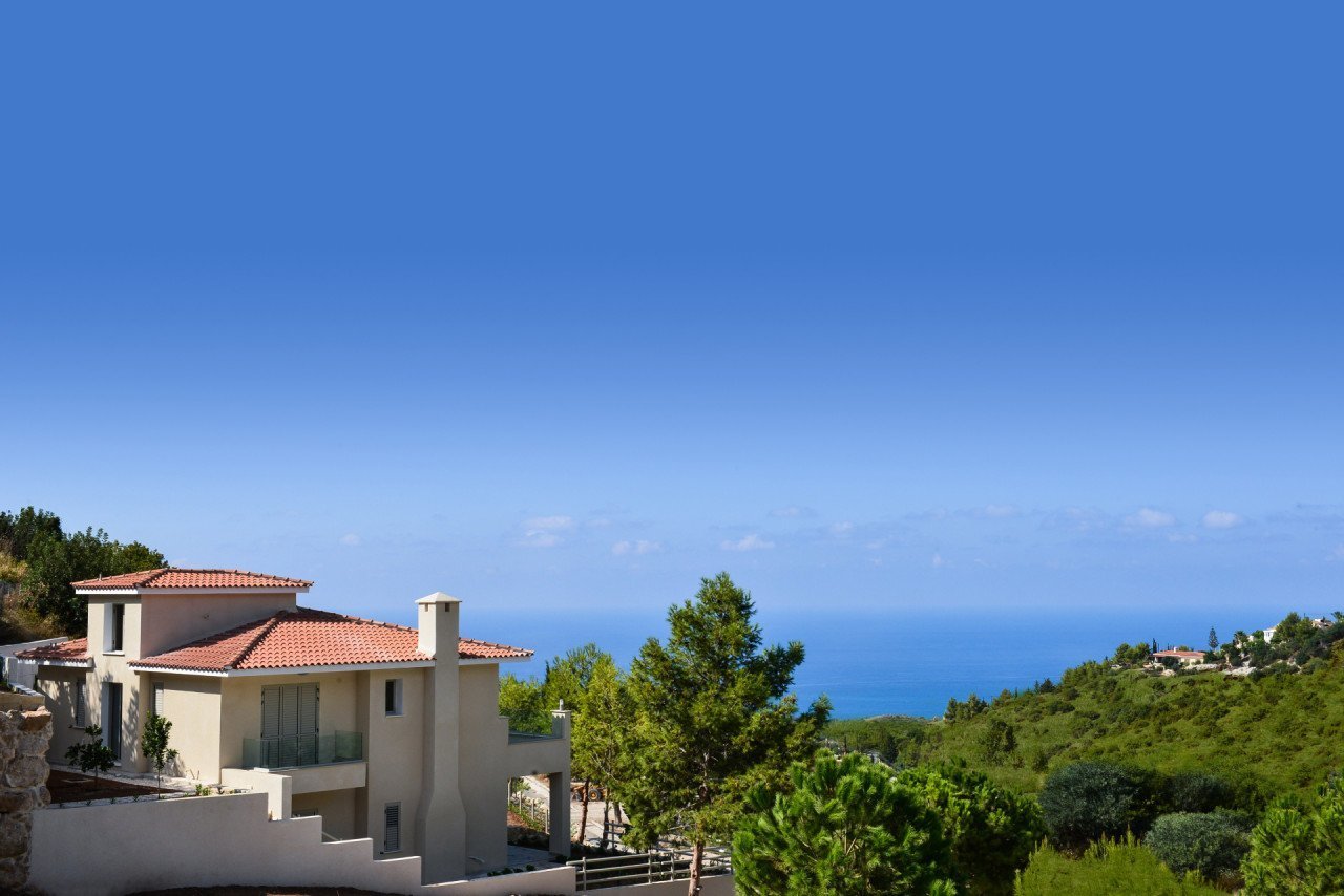 4 Bed, 3 Bath, HouseFor Sale, Kamares, Paphos