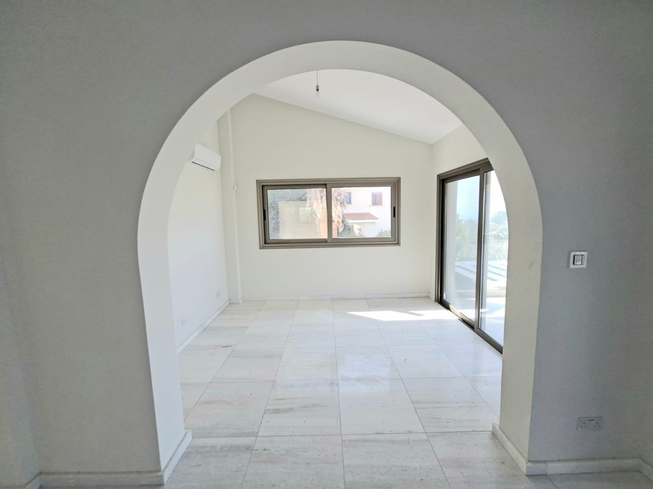 3 Bed, 2 Bath, HouseFor Sale, Tala, Paphos