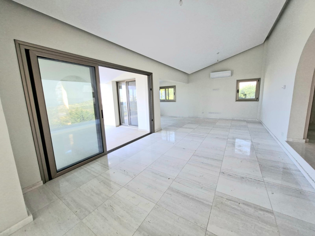 3 Bed, 2 Bath, HouseFor Sale, Tala, Paphos